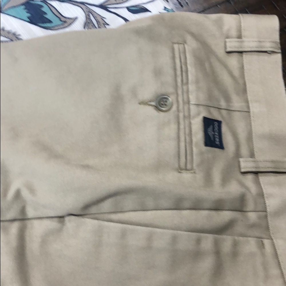 Men’s Dockers